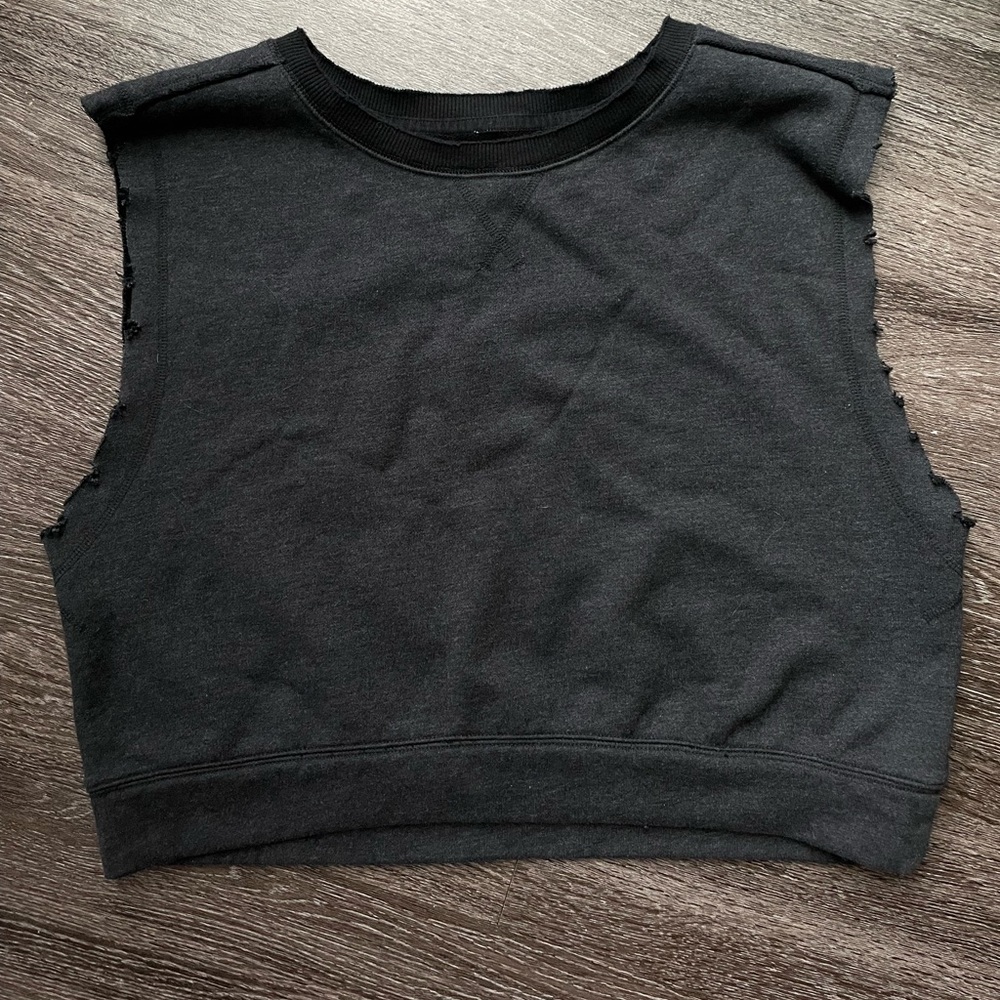 FP Movement Free People Active Crop Sleeveless Sweater Tank Grey Black Sz M - Picture 3 of 10